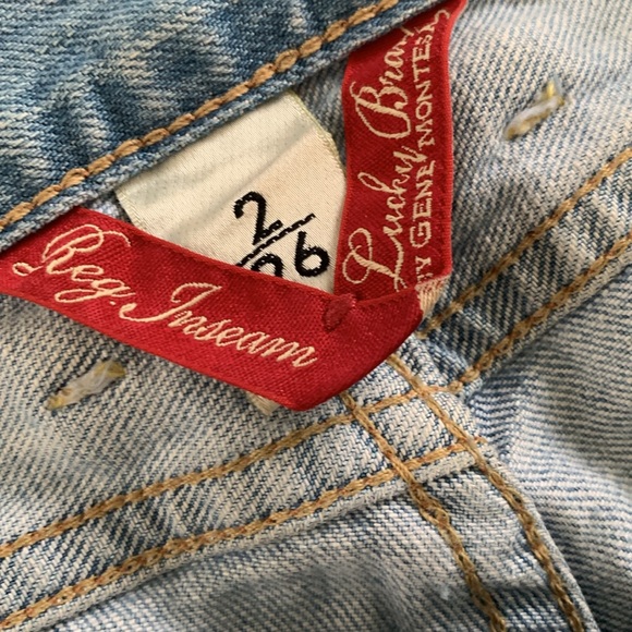 Blue Jeans - Picture 2 of 5